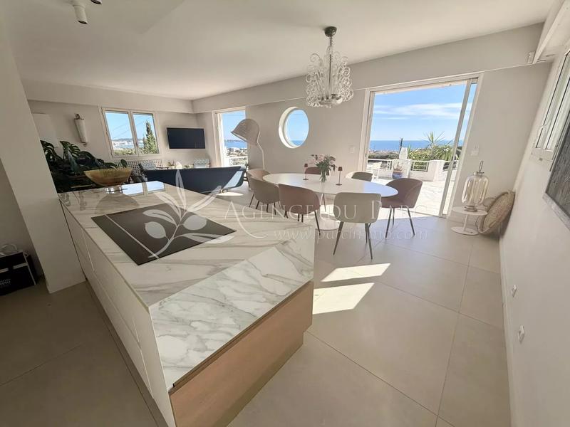 Maison - 174 m² - 6 pièces