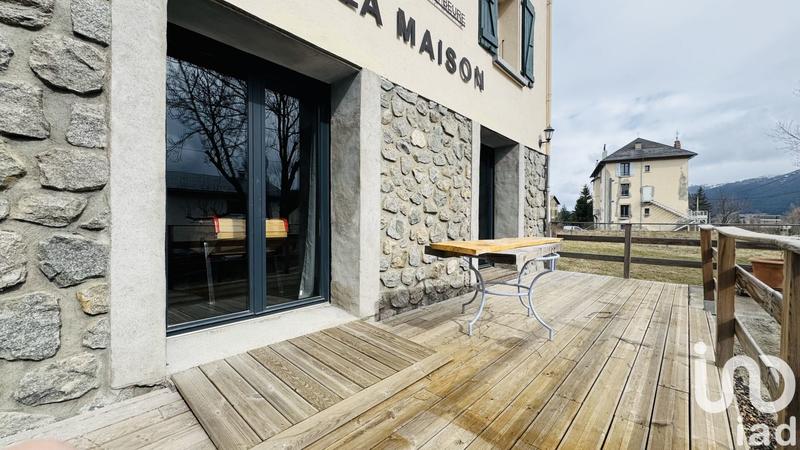 Maison - 185 m² - 6 pièces