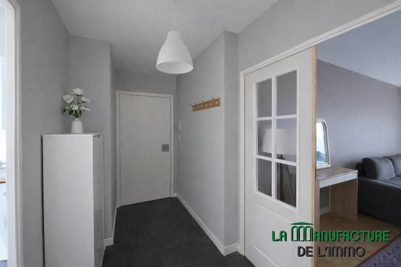 Appartement - 80 m² - 4 pièces