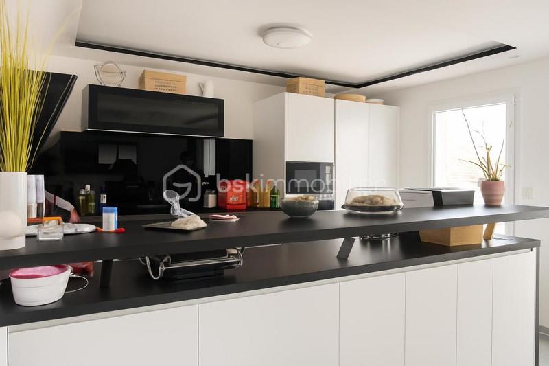 Maison - 84 m² - 4 pièces