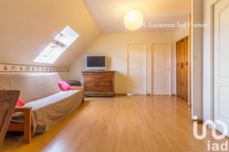 Maison - 180 m² - 7 pièces