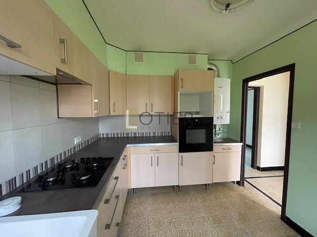 Maison - 89 m² - 5 pièces