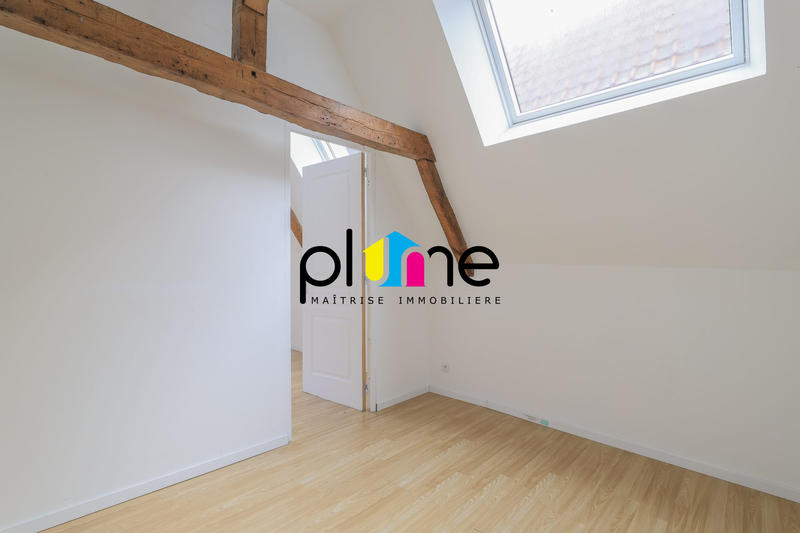 Appartement - 105 m² - 5 pièces