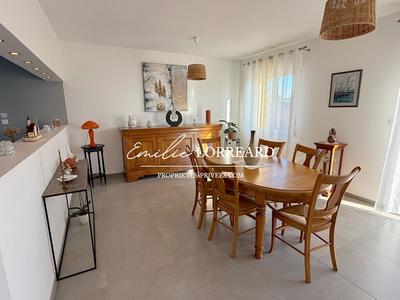 Maison - 144 m² - 6 pièces