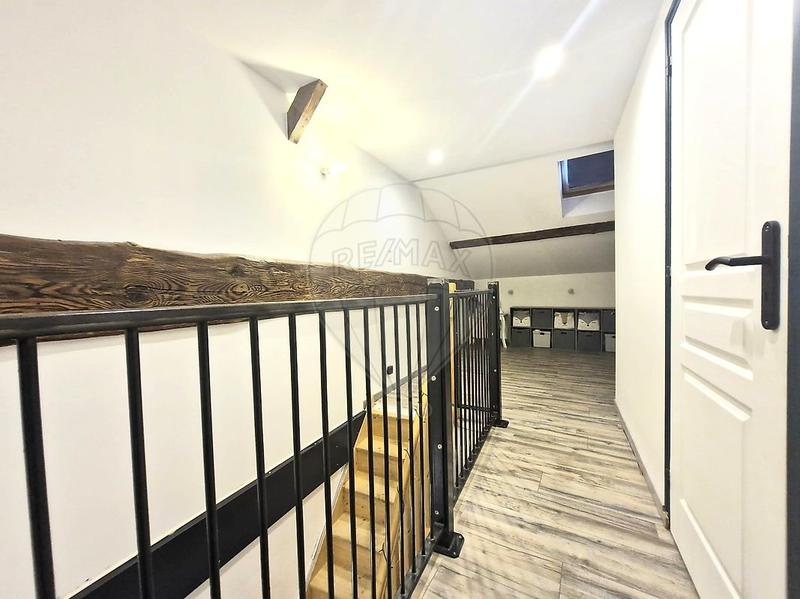 Appartement - 107 m² - 5 pièces