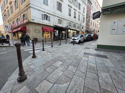 Local commercial - 23 m² - 2 pièces