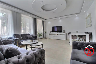 Maison - 143 m² - 7 pièces