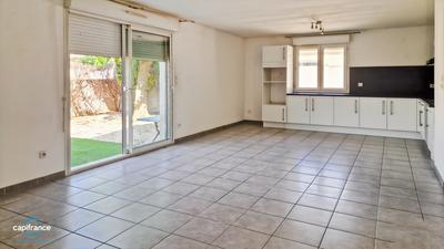 Maison - 94 m² - 4 pièces