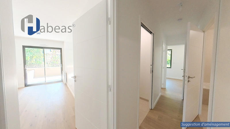 Appartement - 103 m² - 4 pièces