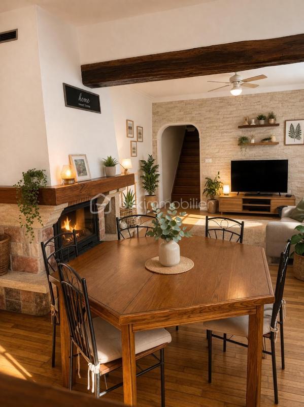 Maison - 95 m² - 5 pièces