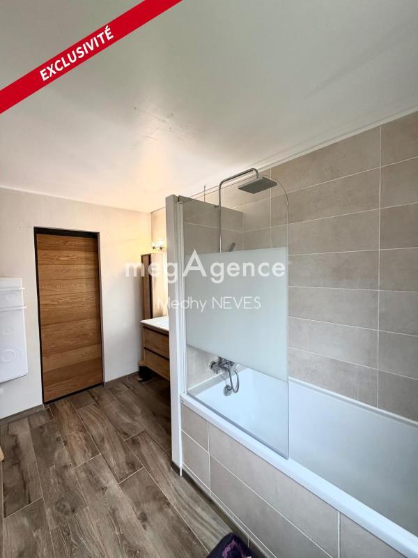 Maison - 166 m² - 8 pièces