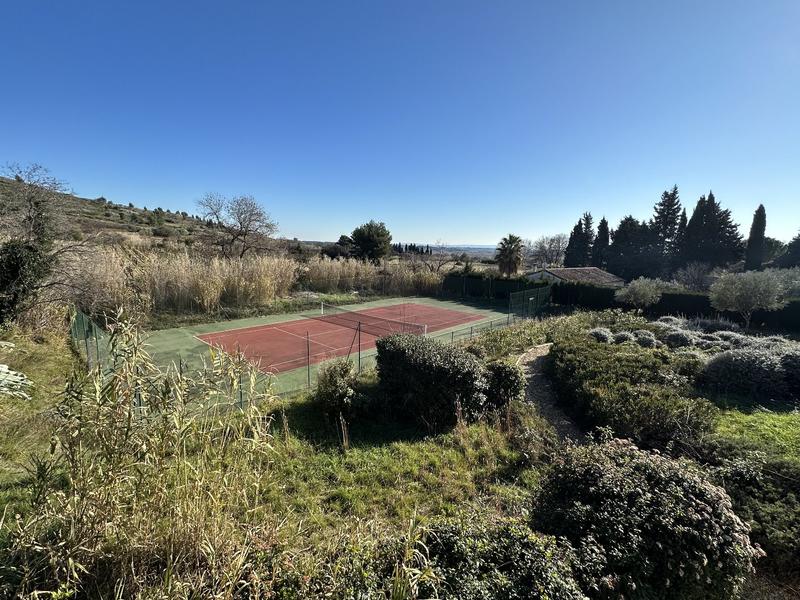 Villa - 245 m² - 8 pièces