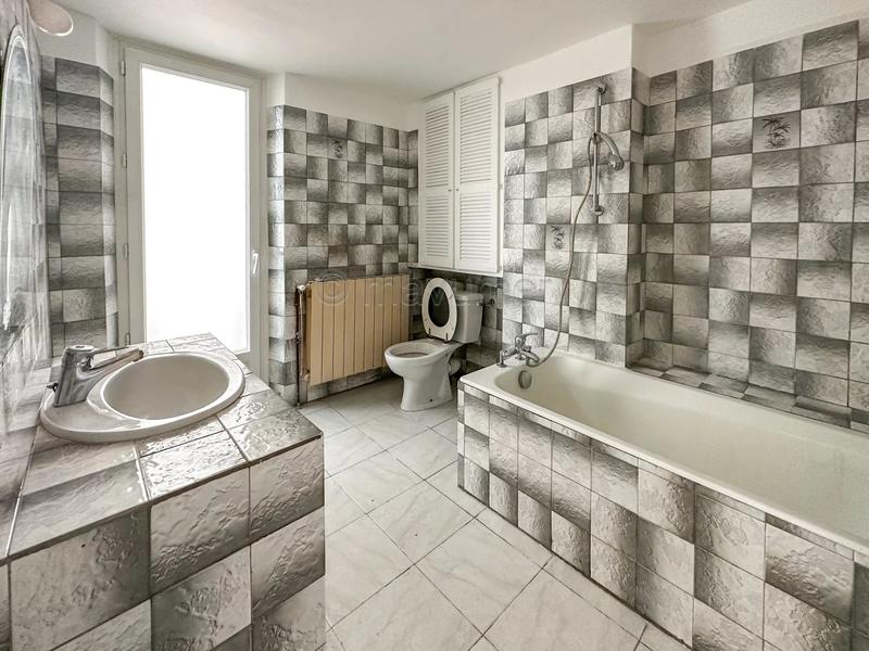 Duplex - 90 m² - 5 pièces