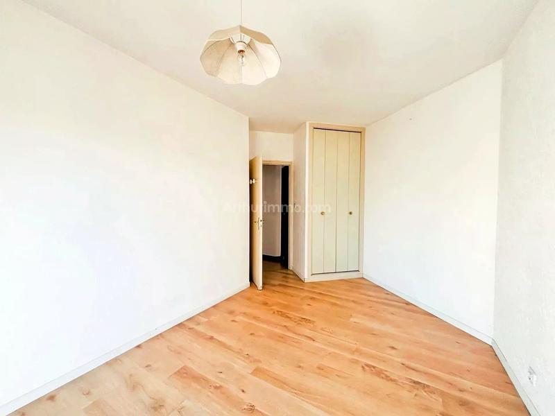 Appartement - 83 m² - 3 pièces