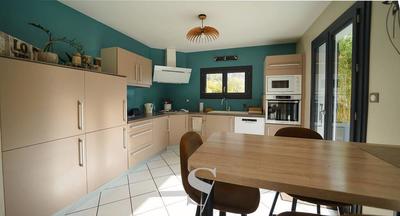 Maison - 111 m² - 6 pièces