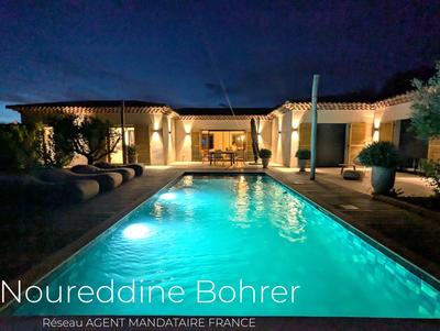 Villa - 165 m² - 5 pièces