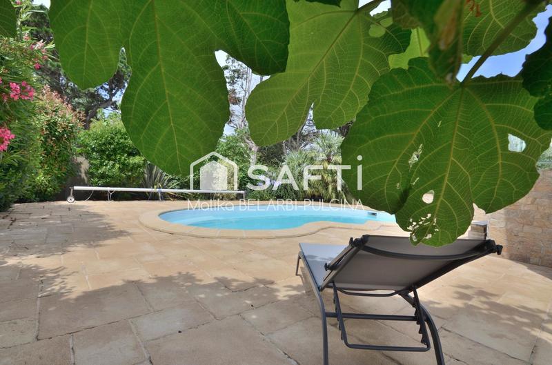 Villa - 179 m² - 6 pièces