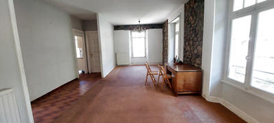 Propriété - 350 m² - 7 pièces