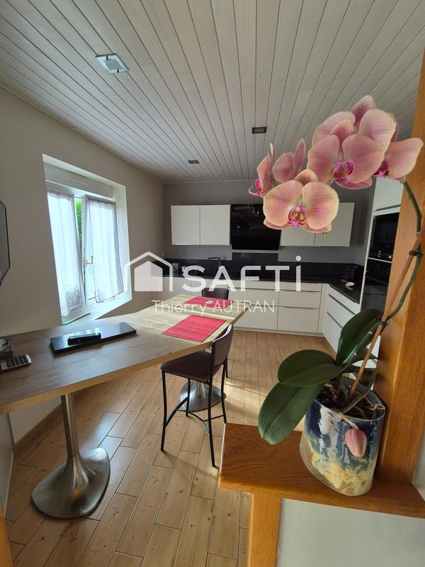 Maison - 160 m² - 6 pièces