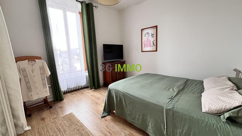 Maison - 224 m² - 8 pièces