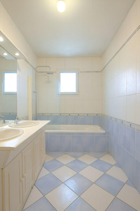 Maison - 124 m² - 5 pièces