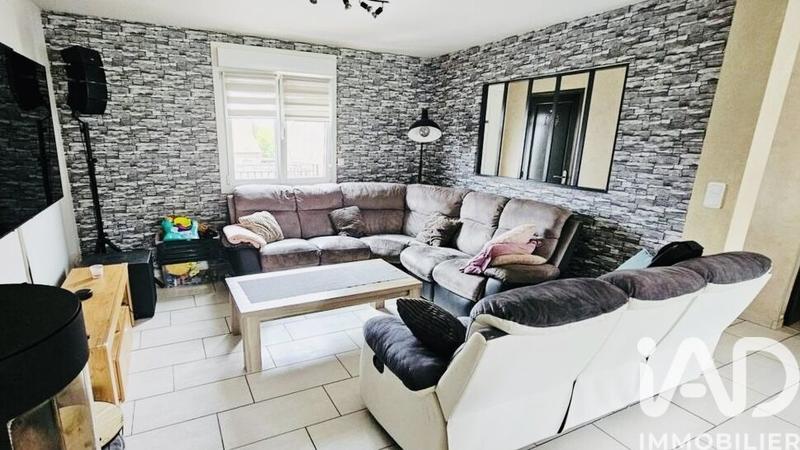 Maison - 111 m² - 6 pièces