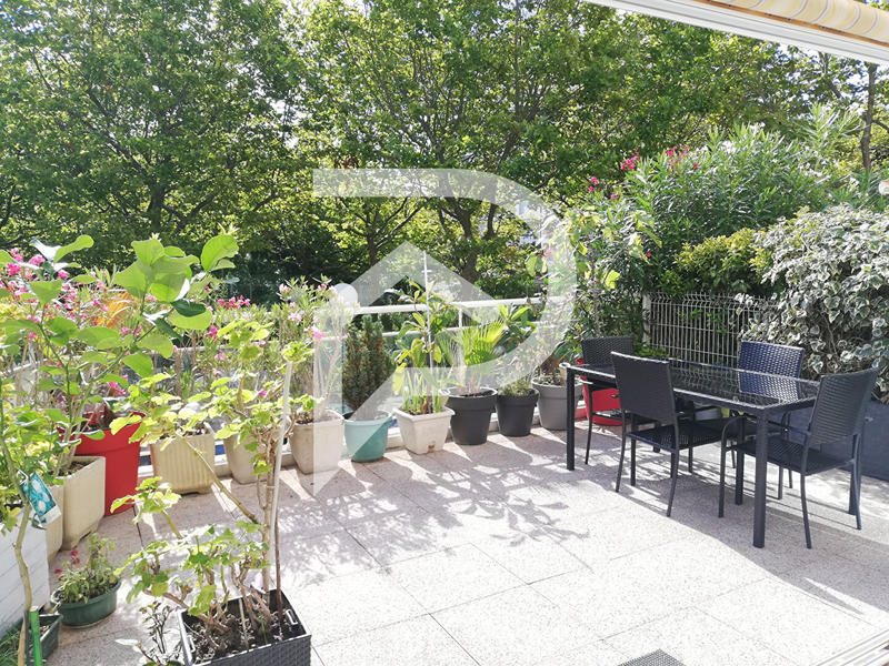 Appartement - 82 m² - 3 pièces