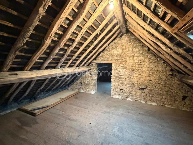 Corps de ferme - 80 m² - 4 pièces