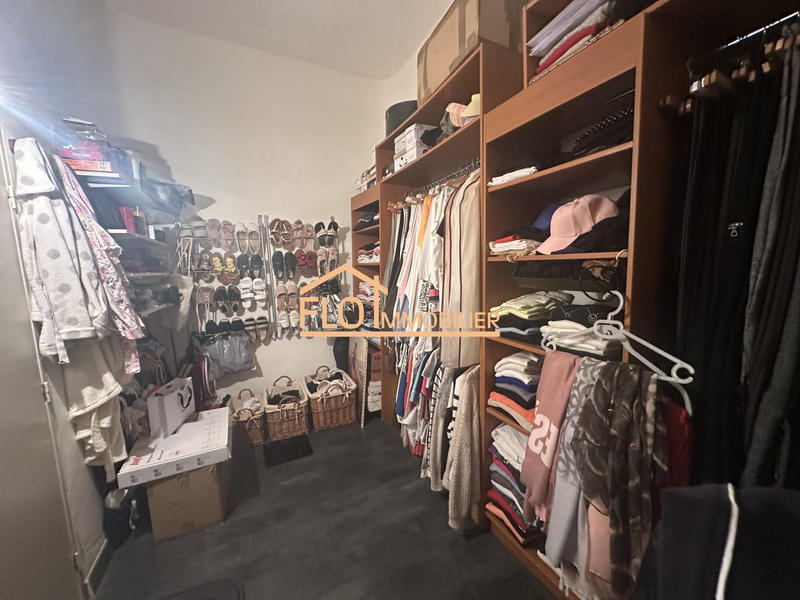 Maison - 188 m² - 4 pièces