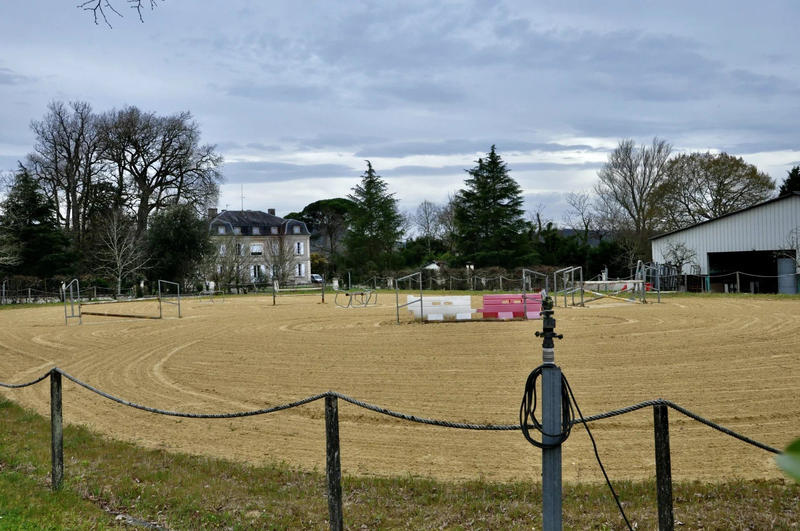 Château - 567 m² - 15 pièces