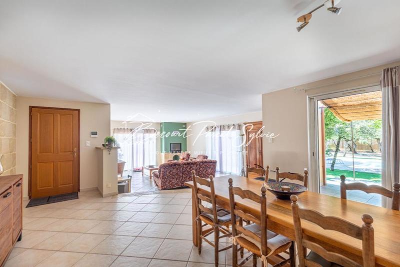 Maison - 178 m² - 7 pièces