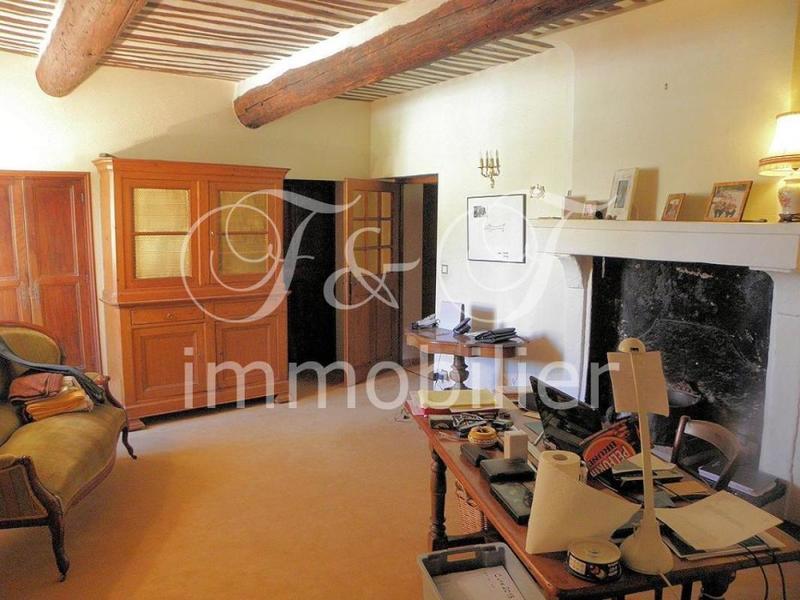 Moulin - 300 m² - 10 pièces