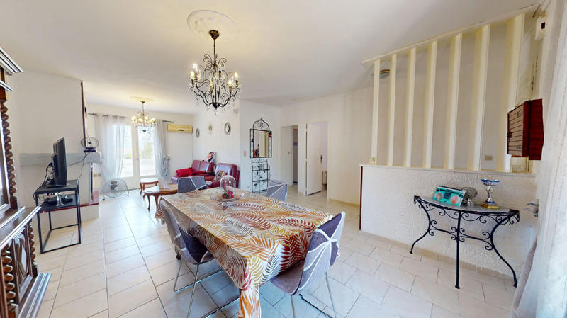Maison - 105 m² - 5 pièces