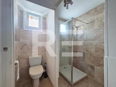 Appartement - 285 m² - 10 pièces