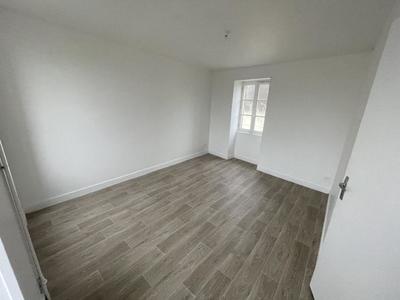 Maison ancienne - 65 m² - 2 pièces