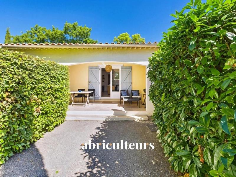 Maison ancienne - 261 m² - 12 pièces