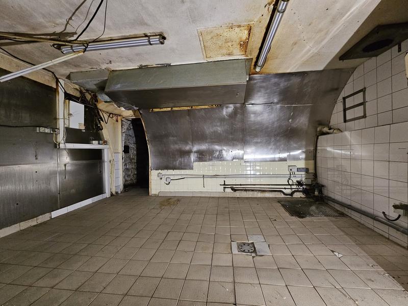 Magasins - 92 m²