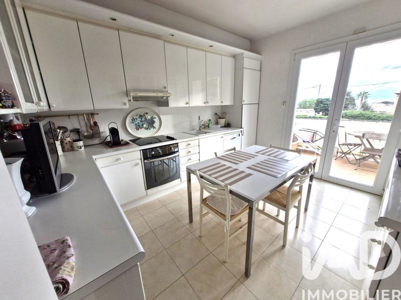 Maison - 290 m² - 10 pièces