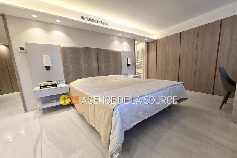 Appartement - 135 m² - 5 pièces