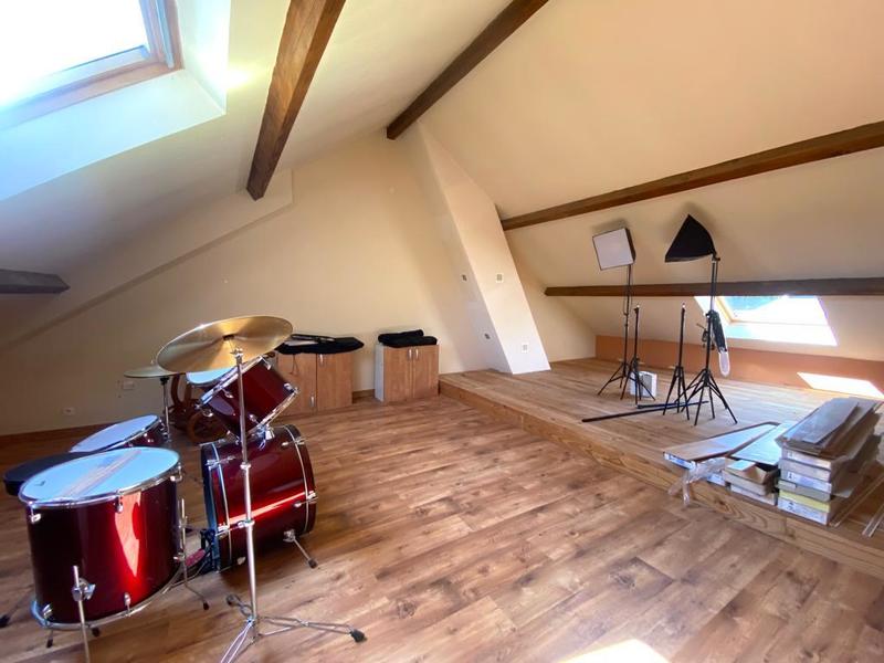 Maison - 147 m² - 6 pièces