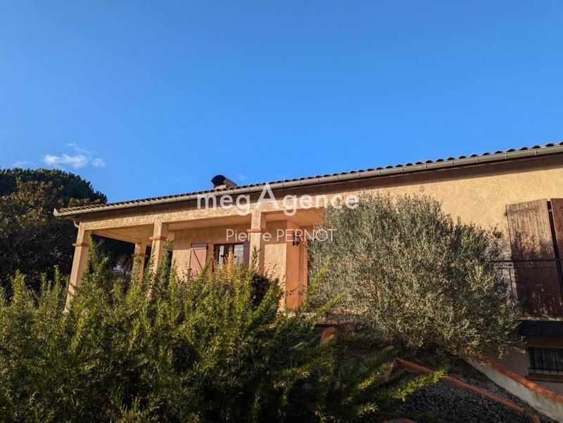 Maison traditionnelle - 175 m² - 6 pièces