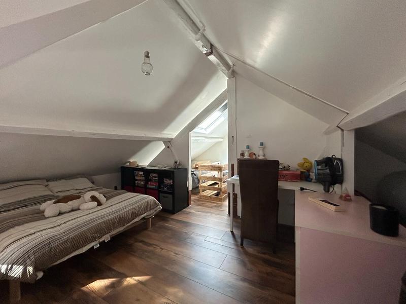 Maison - 92 m² - 4 pièces