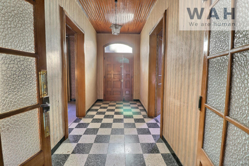 Maison - 163 m² - 7 pièces