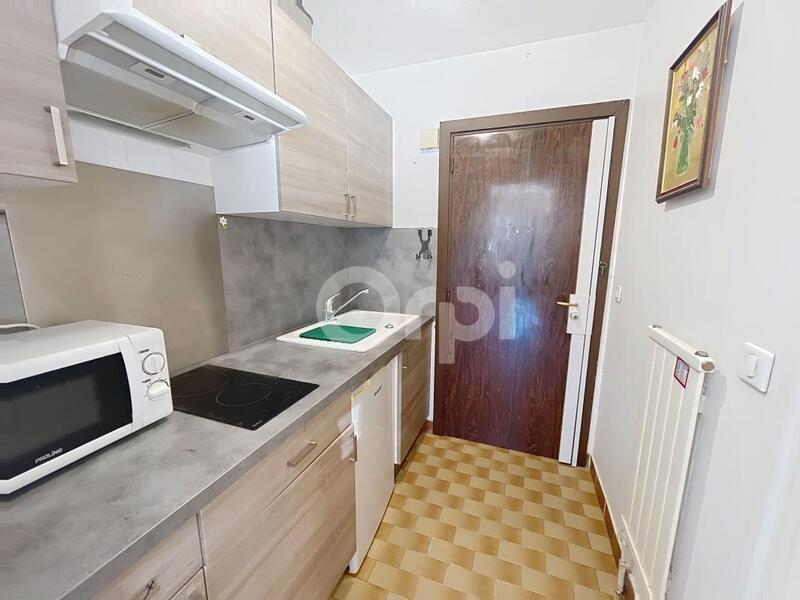 Studio - 24 m² - 1 pièce