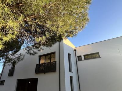 Maison - 138 m² - 4 pièces