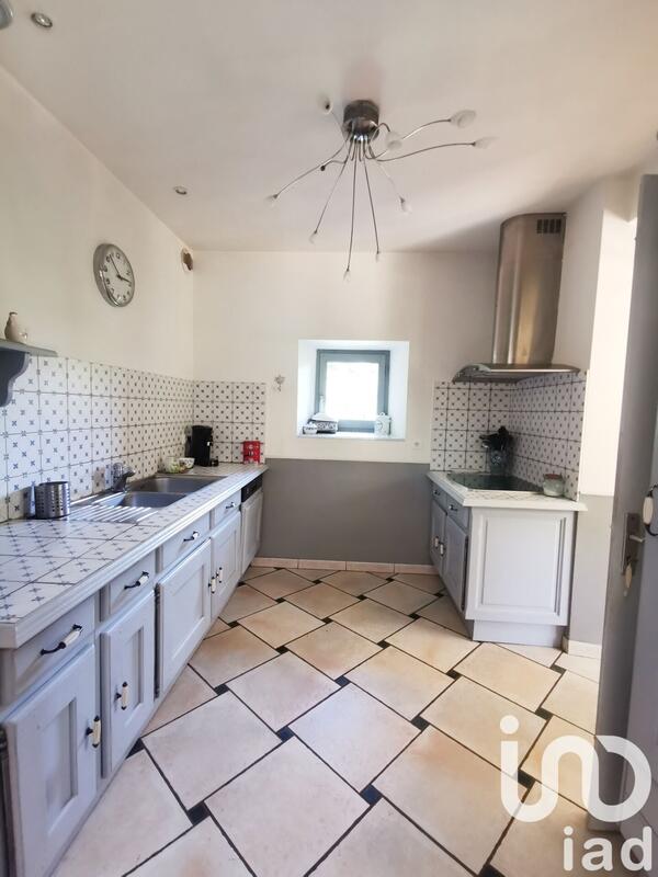 Maison de campagne - 210 m² - 8 pièces