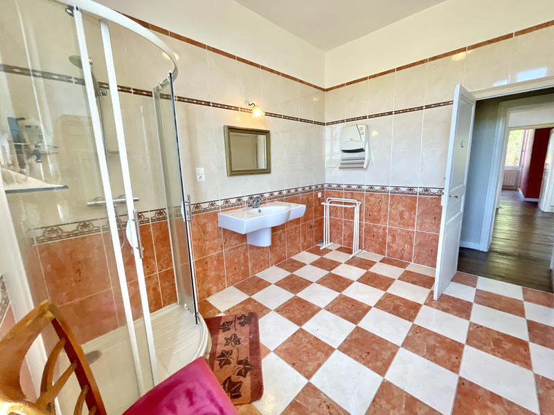 Maison de village - 193 m² - 9 pièces