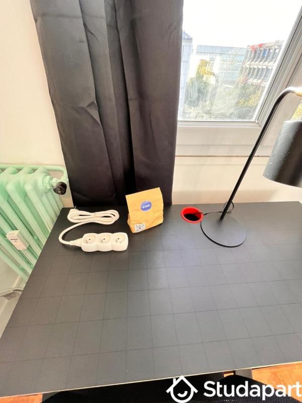 Chambre - 7 m² - 1 pièce