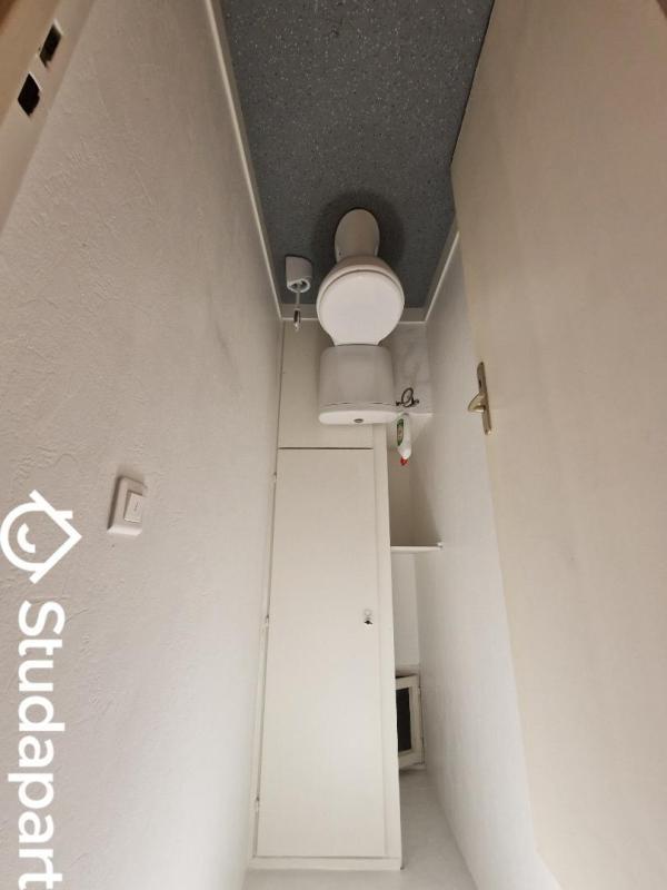 Chambre - 12 m² - 1 pièce