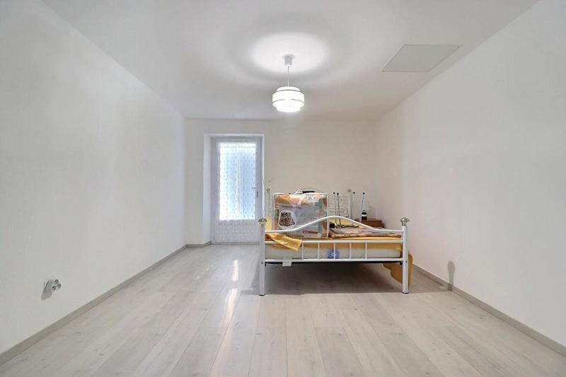 Maison - 126 m² - 7 pièces